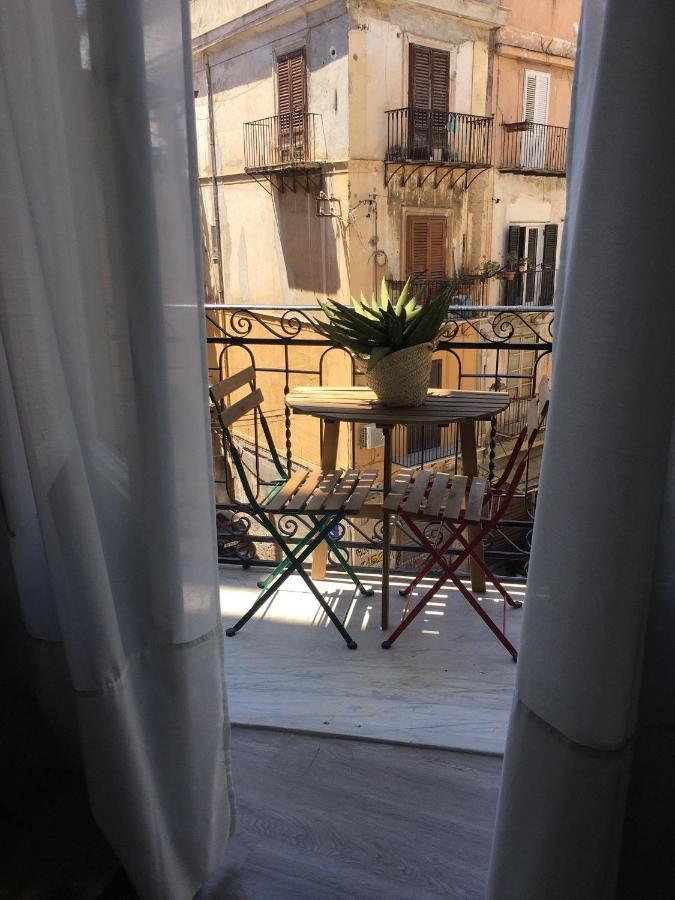 Suiteinpalermo - Case Vacanze Nel Centro Storico Kültér fotó