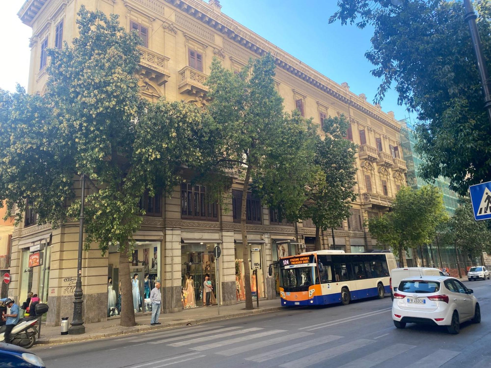 Suiteinpalermo - Case Vacanze Nel Centro Storico Kültér fotó